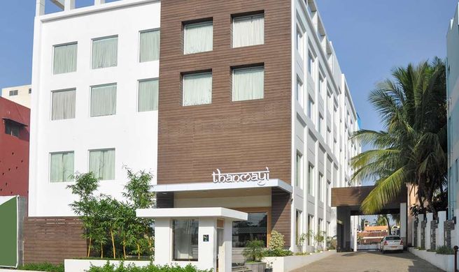 Quality Inn VIHA Exterior