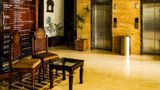 Clarion Inn Amps Lobby