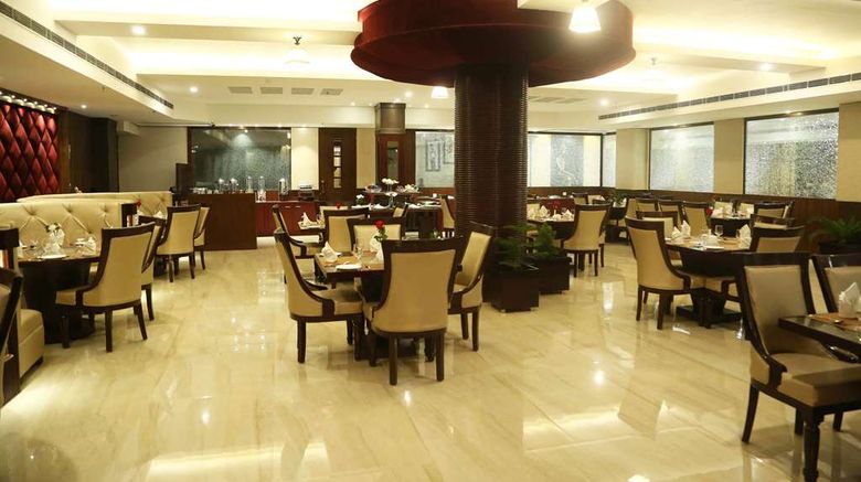<b>Clarion Inn Amps Restaurant</b>. Images powered by <a href="https://iceportal.shijigroup.com/" title="IcePortal" target="_blank">IcePortal</a>.