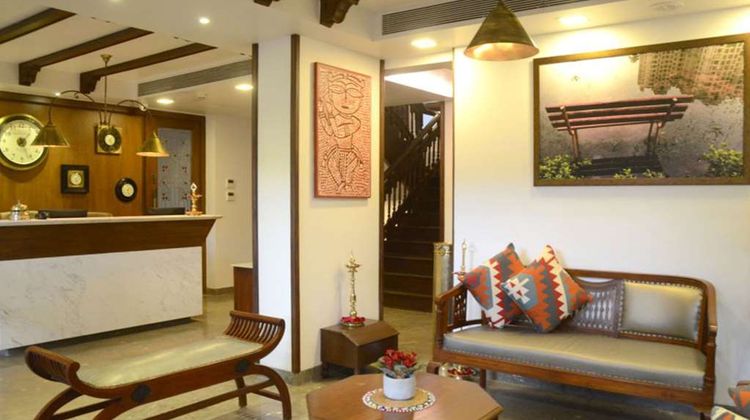 Comfort Inn Emerald Lobby