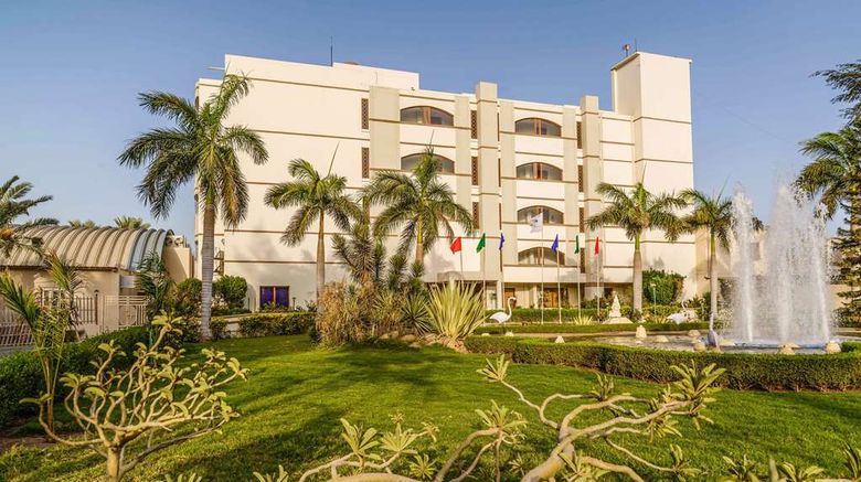 <b>Quality Inn Palms Exterior</b>. Images powered by <a href="https://iceportal.shijigroup.com/" title="IcePortal" target="_blank">IcePortal</a>.