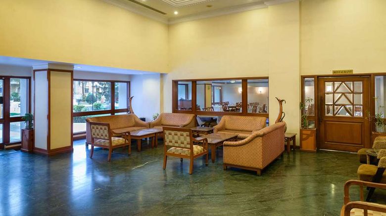 <b>Quality Inn Palms Lobby</b>. Images powered by <a href="https://iceportal.shijigroup.com/" title="IcePortal" target="_blank">IcePortal</a>.