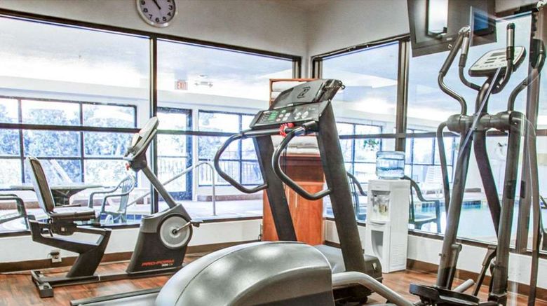 <b>Comfort Suites Health</b>. Images powered by <a href="https://iceportal.shijigroup.com/" title="IcePortal" target="_blank">IcePortal</a>.