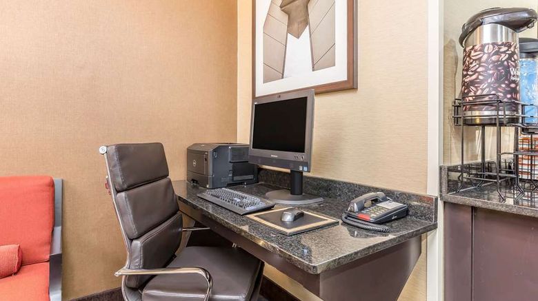 <b>Comfort Inn Other</b>. Images powered by <a href="https://iceportal.shijigroup.com/" title="IcePortal" target="_blank">IcePortal</a>.