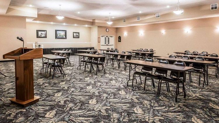 Quality Inn & Suites Meeting