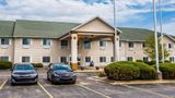 Quality Inn & Suites Exterior