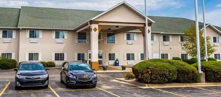 Quality Inn & Suites Exterior
