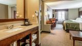 <b>Quality Inn & Suites, Salem Suite</b>. Images powered by <a href="https://iceportal.shijigroup.com/" title="IcePortal" target="_blank">IcePortal</a>.