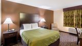 <b>Quality Inn & Suites Room</b>. Images powered by <a href="https://iceportal.shijigroup.com/" title="IcePortal" target="_blank">IcePortal</a>.