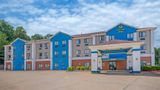 <b>Quality Inn & Suites Exterior</b>. Images powered by <a href="https://iceportal.shijigroup.com/" title="IcePortal" target="_blank">IcePortal</a>.
