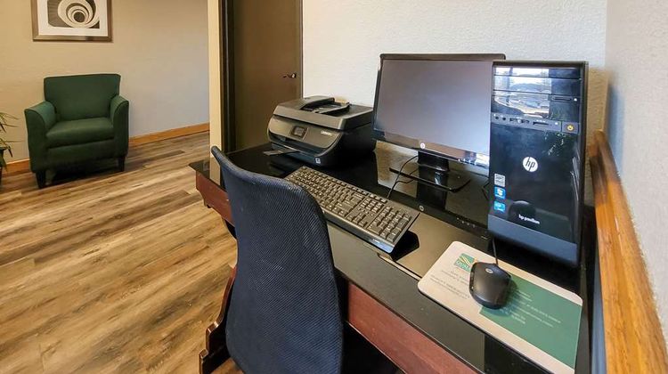 Quality Inn and Suites Marion Other