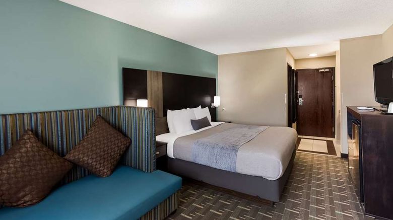 <b>Quality Inn Galesburg Suite</b>. Images powered by <a href="https://iceportal.shijigroup.com/" title="IcePortal" target="_blank">IcePortal</a>.