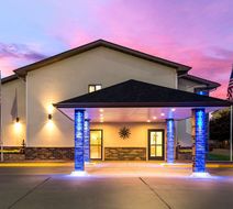 Quality Inn Galesburg Exterior