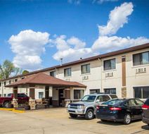 Quality Inn Forsyth Exterior