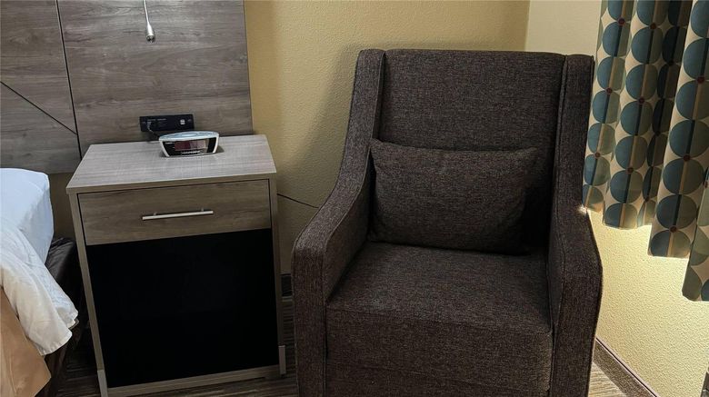 <b>Quality Inn Forsyth Room</b>. Images powered by <a href="https://iceportal.shijigroup.com/" title="IcePortal" target="_blank">IcePortal</a>.