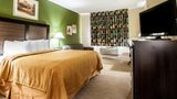 Quality Inn & Suites Champaign Suite