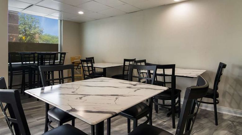 <b>Quality Inn Restaurant</b>. Images powered by <a href="https://iceportal.shijigroup.com/" title="IcePortal" target="_blank">IcePortal</a>.