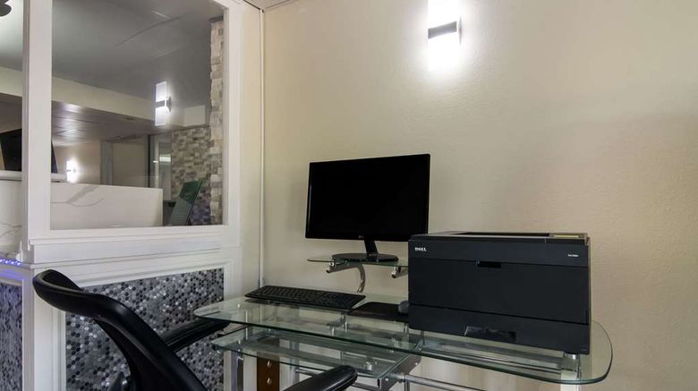 <b>Quality Inn Other</b>. Images powered by <a href="https://iceportal.shijigroup.com/" title="IcePortal" target="_blank">IcePortal</a>.