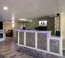 Quality Inn Lobby