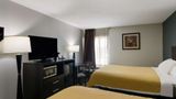 <b>Quality Inn Room</b>. Images powered by <a href="https://iceportal.shijigroup.com/" title="IcePortal" target="_blank">IcePortal</a>.