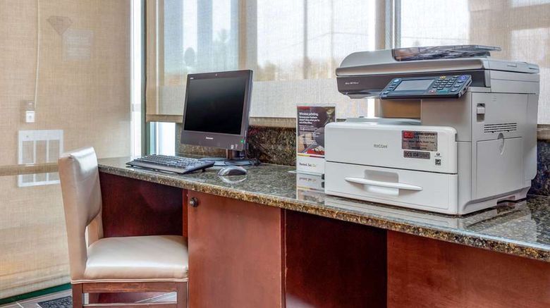 <b>Comfort Suites Other</b>. Images powered by <a href="https://iceportal.shijigroup.com/" title="IcePortal" target="_blank">IcePortal</a>.