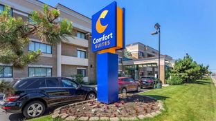 Comfort Suites
