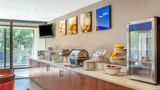 <b>Comfort Suites Restaurant</b>. Images powered by <a href="https://iceportal.shijigroup.com/" title="IcePortal" target="_blank">IcePortal</a>.