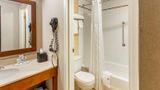<b>Comfort Suites Suite</b>. Images powered by <a href="https://iceportal.shijigroup.com/" title="IcePortal" target="_blank">IcePortal</a>.