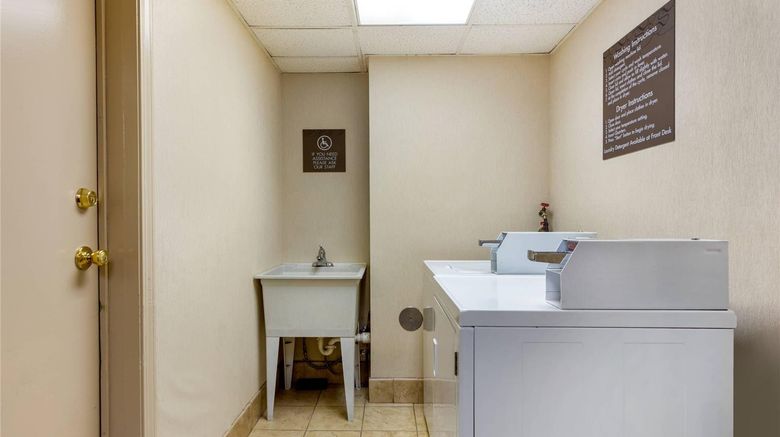 <b>Comfort Suites Other</b>. Images powered by <a href="https://iceportal.shijigroup.com/" title="IcePortal" target="_blank">IcePortal</a>.