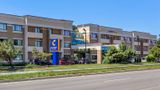 <b>Comfort Suites Exterior</b>. Images powered by <a href="https://iceportal.shijigroup.com/" title="IcePortal" target="_blank">IcePortal</a>.