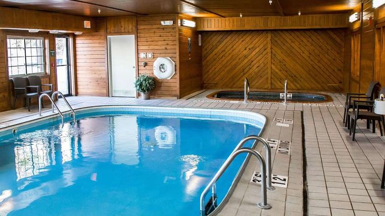 <b>MainStay Suites Joliet I-55 Pool</b>. Images powered by <a href="https://iceportal.shijigroup.com/" title="IcePortal" target="_blank">IcePortal</a>.