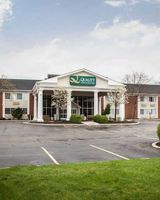 Quality Inn & Suites St Charles