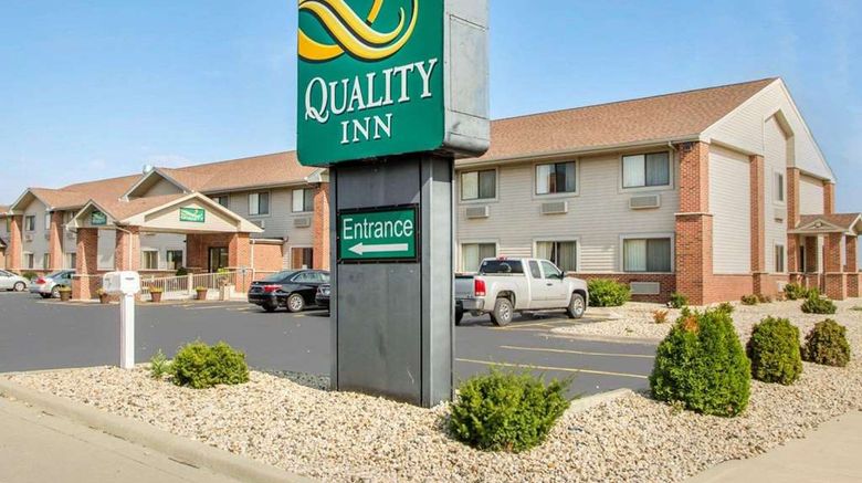 Quality Inn Ottawa Exterior. Images powered by <a href="https://iceportal.shijigroup.com" target="_blank" rel="noopener">Ice Portal</a>.