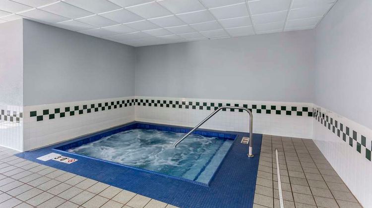 Comfort Inn Pool