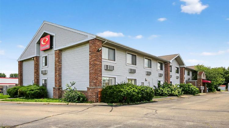 Econo Lodge Exterior