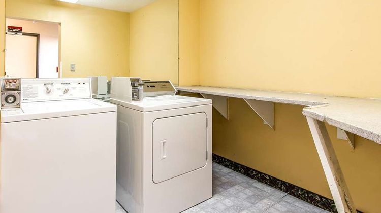 Econo Lodge Other