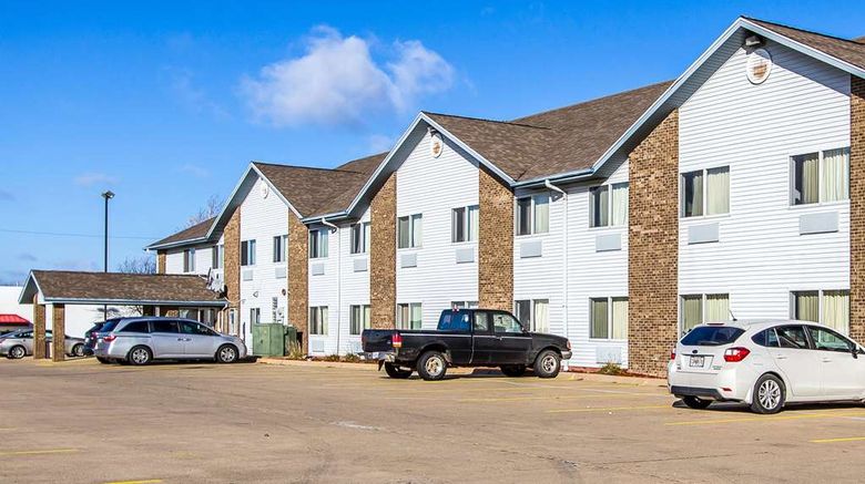 <b>Econo Lodge Exterior</b>. Images powered by <a href="https://iceportal.shijigroup.com/" title="IcePortal" target="_blank">IcePortal</a>.