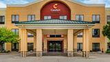 <b>Comfort Suites Exterior</b>. Images powered by <a href="https://iceportal.shijigroup.com/" title="IcePortal" target="_blank">IcePortal</a>.