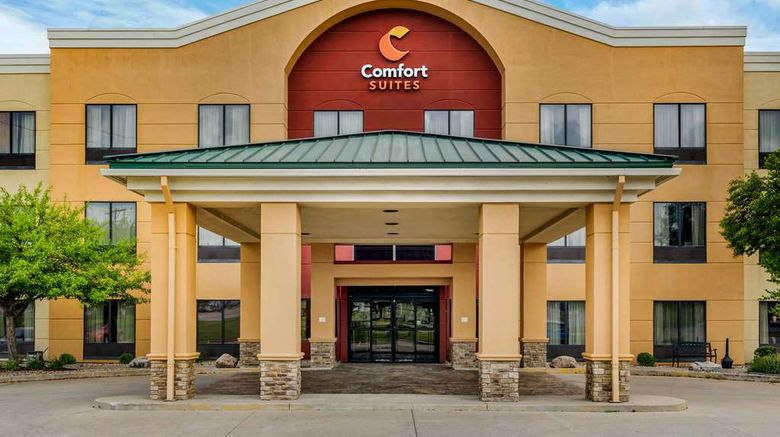 <b>Comfort Suites Exterior</b>. Images powered by <a href="https://iceportal.shijigroup.com/" title="IcePortal" target="_blank">IcePortal</a>.