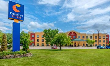 Comfort Suites