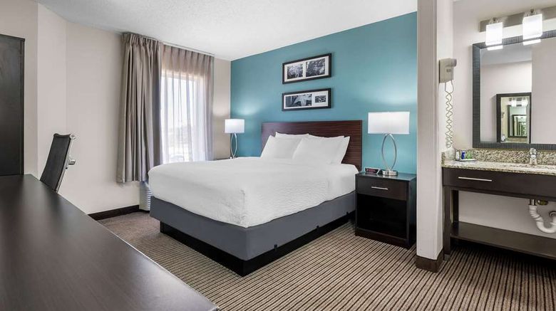 <b>Sleep Inn Springfield Room</b>. Images powered by <a href="https://iceportal.shijigroup.com/" title="IcePortal" target="_blank">IcePortal</a>.