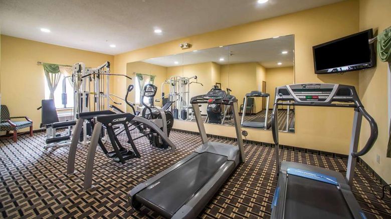 <b>Quality Inn Health</b>. Images powered by <a href="https://iceportal.shijigroup.com/" title="IcePortal" target="_blank">IcePortal</a>.