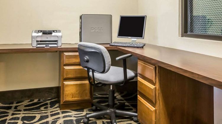 Quality Inn & Suites Other