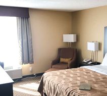 Quality Inn & Suites Room