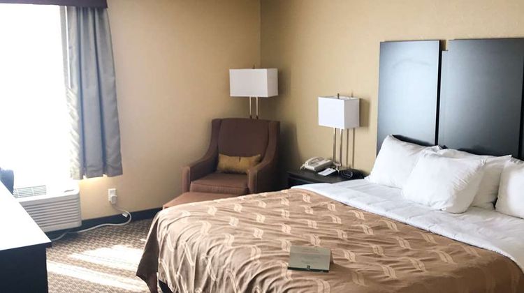 Quality Inn & Suites Room