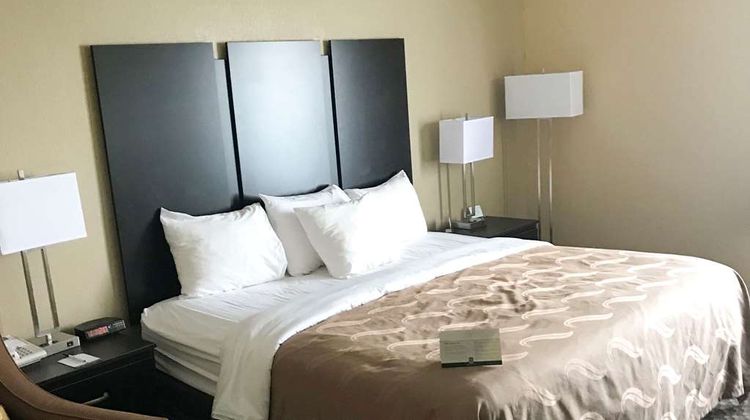 Quality Inn & Suites Room