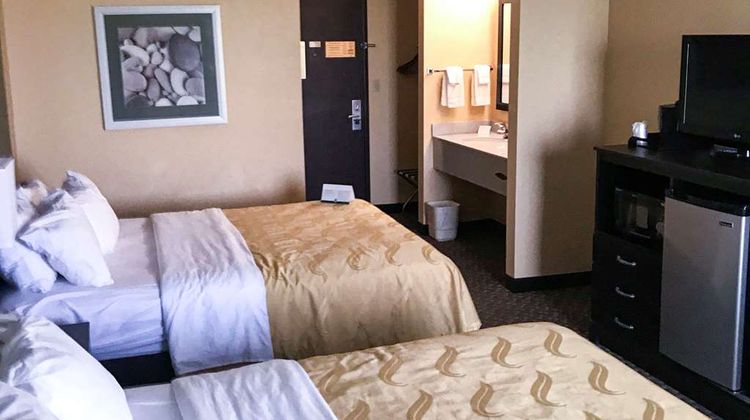 Quality Inn & Suites Room