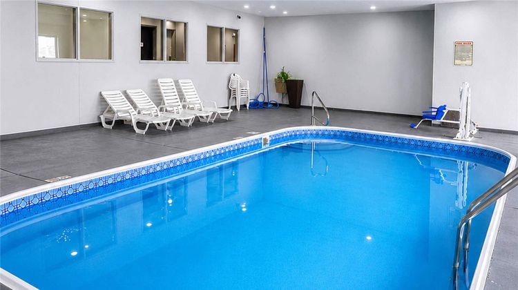 Sleep Inn & Suites Peoria North Pool
