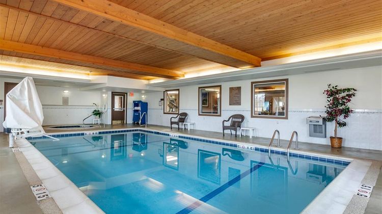 Comfort Inn & Suites Geneva/West Chicago Pool