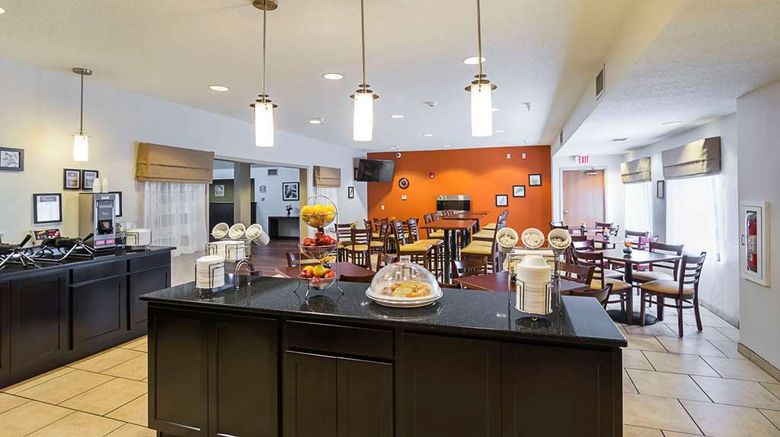 <b>Sleep Inn Danville Restaurant</b>. Images powered by <a href="https://iceportal.shijigroup.com/" title="IcePortal" target="_blank">IcePortal</a>.